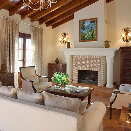 012 By Casitas Select Frigiliana